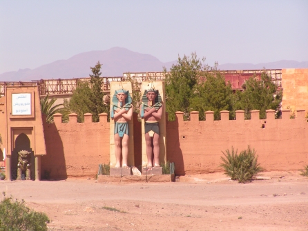 big-ex40-atlas_corporation_studios_ouarzazate_morocco-(1)